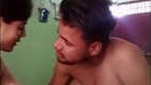 Indian girl enjoys having sex with her boyfriend from above