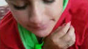 Premium escort Case gives a short and sweet blowjob in HD video