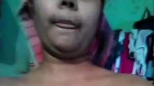 Sensual video of Indian wife pleasuring herself with her fingers