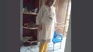 Pakistani wife's pregnancy journey captured in regular videos