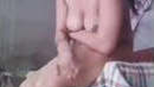Bhabhi from a Pakistani village takes charge in this assertive video