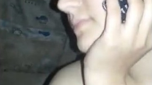 Paki girl flaunts her allure in seductive video