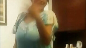 tamil hot aunty dance