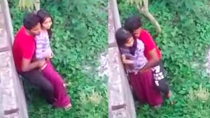 Indian college lovers caught outdoors having sex