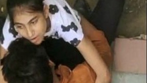 Desi couple's outdoor fucking caught on camera