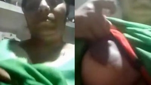 Chubby Desi bhabhi flaunts her big breasts on video call