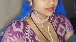 Meena Prajapati's hot live show