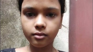 Cute Indian girl flaunts her breasts and pussy in a steamy video
