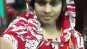 Indian housewife dissatisfied with marriage displays her large buttocks and intimate area to her spouse