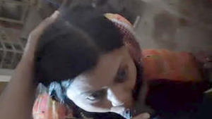 Bhabi's seductive blowjob in a video clip