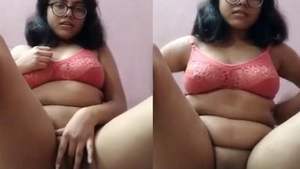 Horny bhabi enjoys pussy licking and fingering in HD video