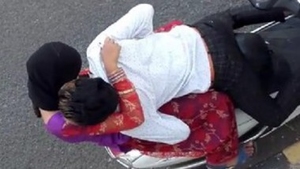 Desi girl's steamy roadside kiss captured on camera
