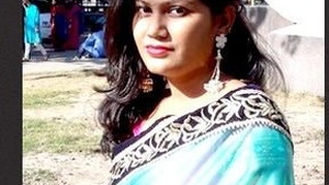 Marge's hot bhabi friend gets fucked in a steamy video