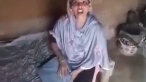 Desi bhabi's hilarious and sexy talk in village
