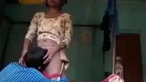 Bhabi gets fucked by neighbor in hidden camera video
