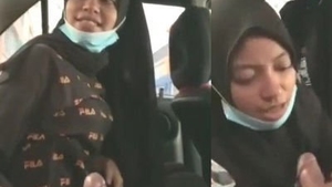 Hijabi teen gives a quick blowjob and fucks in the car