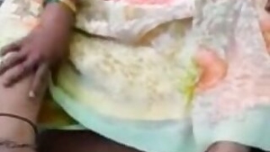 Desi aunty showing off her pussy