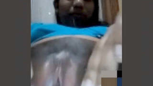 Sri Lankan girl reveals moist intimate area during video chat