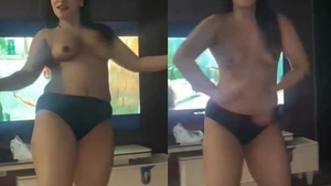 Naked Paki girl shows off her moves in a solo dance video