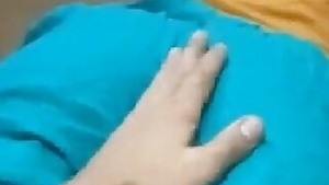 Indian MMS Showing Teen superb Girl?s Sex With Cousin While Sleeping