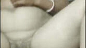 Desi housewife fucking hardcore