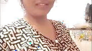 Aunty live