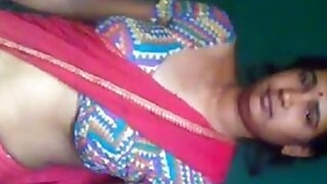 Desi horny bhabi