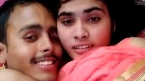 Lovers from Dehati have passionate sex in hotel room