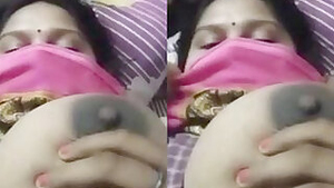 Sexy Bhabhi showing her Big Boobs and Blowjob Live Show