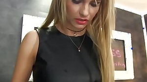 Glam babe fetish slimed