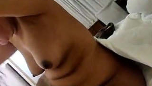 Indian couple enjoys hotel sex in Hindi with clear audio