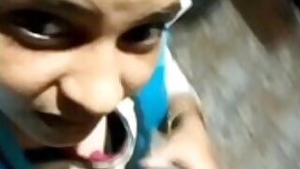Cute malayali Girl Showing Cleavage Clear Talk