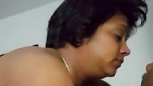 Vidhva aunty padosi uncle chudai video