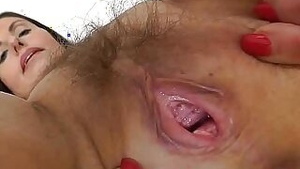 Good looking grandma unshaven piss hole opening