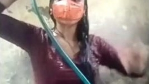 Indian teen's sensual shower scene