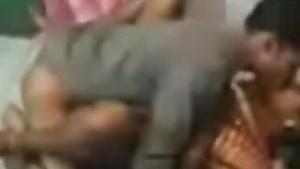 Punjabi desi maid ko plumber ne jor jor se chod daala