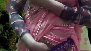 Indian XXX with a MILF that masturbates and cums