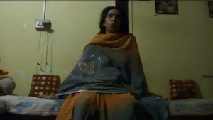 Indian wife gets pleasured by pandit after puja