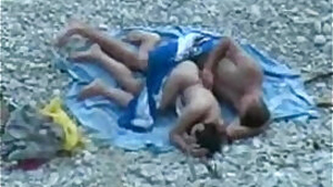 Voyeur sex on the beach video