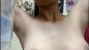 Indian beauty flaunts her attractive physique in MMC episode 2