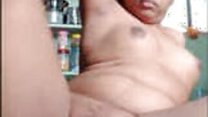 Desi Bhabhi nude video receod for lover