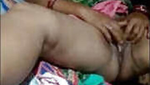 Village Bhabhi Showing Boobs Pussy