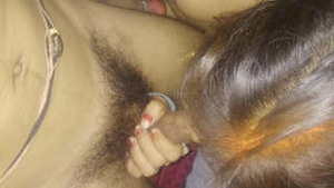 A newly married girl gives a pleasant oral performance