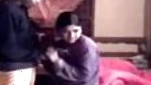 Bihari Indian labor do paid chut chudai with Delhi GB road desi randi