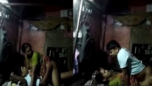 Desi village bhabhi gets fucked by her lover in Bangla village