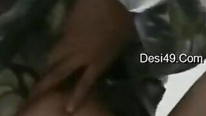 Woman wants to make the Desi hubby jealous so she undresses on camera