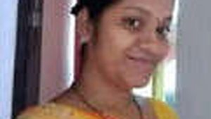 Devar enjoys giving foot orgasm to her bhabhi's pinky pussy in part 2