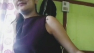 Indian girl fondles her brother's penis in sexy video