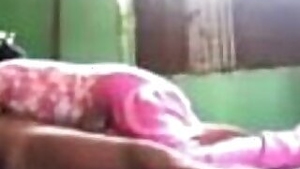 Odisha teen maid hot blowjob with plumber at home