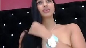 Hot girl from Indian doing a naked dance